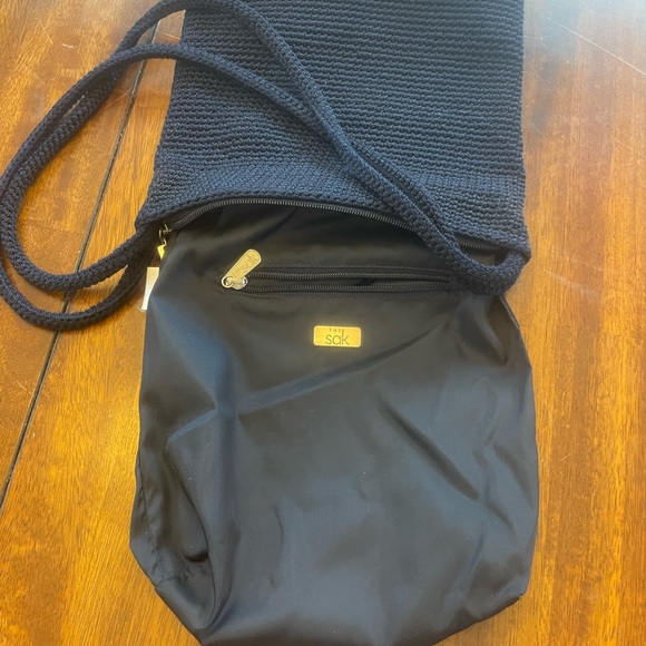 The SAK navy woven crochet knit shoulder bag purse excellent condition - Picture 4 of 9